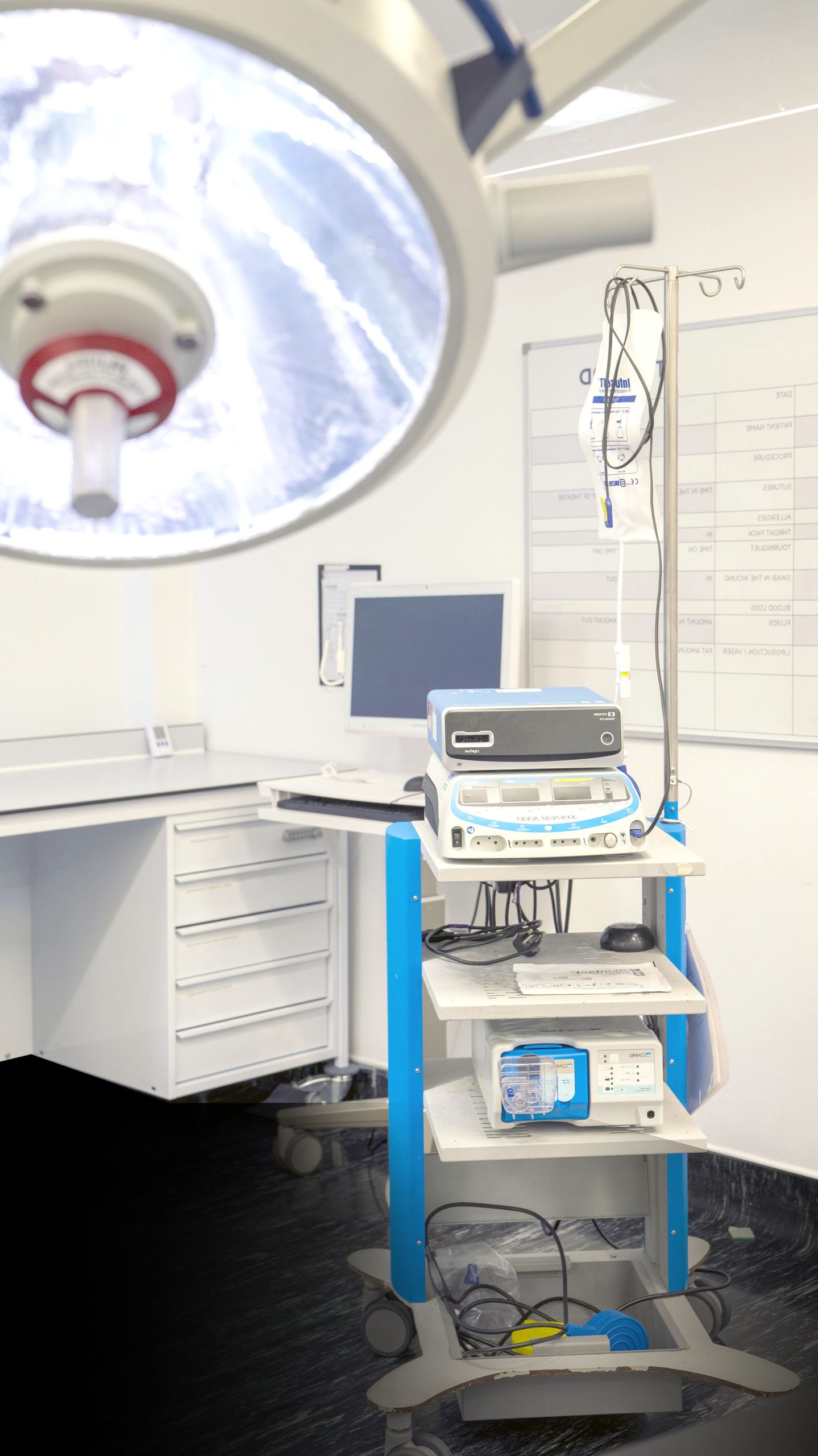 PRI08700_theatre_lighter